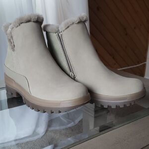 Women's Beartrap Beige Ankle Boots
